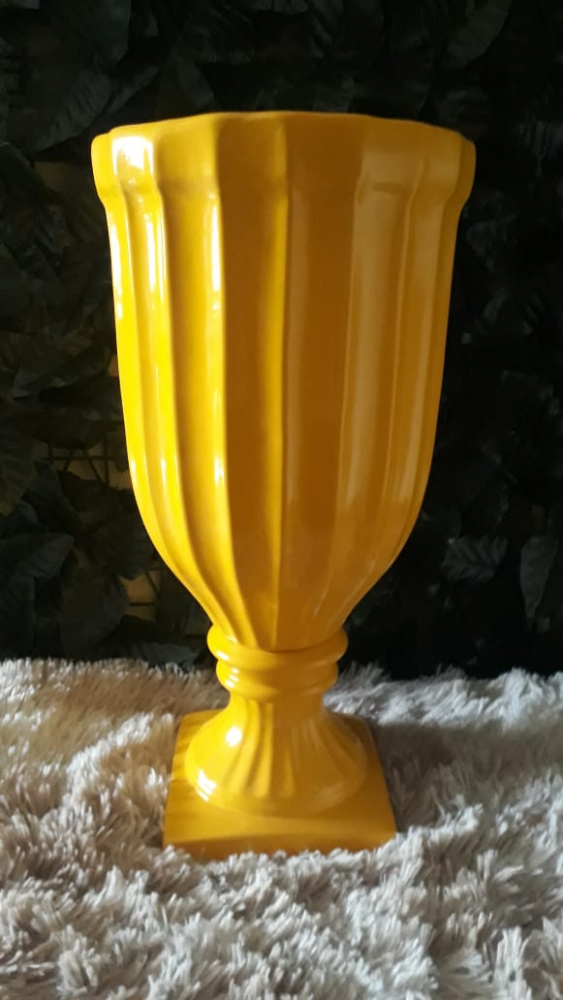 Vaso Porcelana Canelado Amarelo Grande
