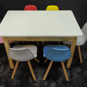 MESA INFANTIL MADEIRA C/ TAMPO BRANCO 90x60