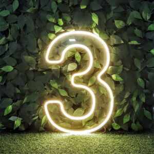 NUMERO 3  DE ACRILICO  LED