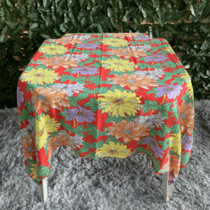 TOALHA QUADRADA 1,50MTS CHITÃO VERMELHA NOVA