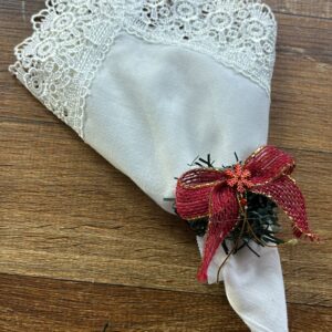 PORTA GUARDANAPO NATALINO FITA VERMELHA ARGOLA DE MADEIRA