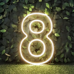 NUMERO 8  DE ACRILICO  LED