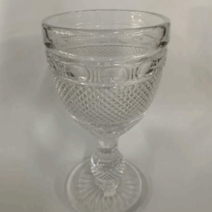 TACA  BICO DE JACA CRISTAL ALTA