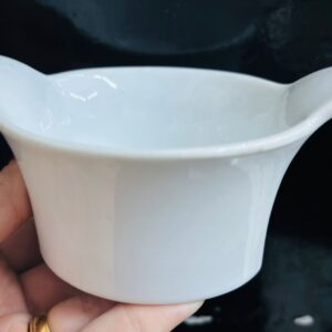 EMPRATADO COD. 22 - REDONDA FUNDA COM DUAS ALCAS ABAULADA NAS LAT