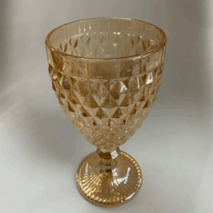 TACA BICO ABACAXI  DOURADA METALIZADA 234 ML