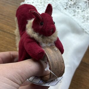 PORTA GUARDANAPO ESQUILO BORDÔ