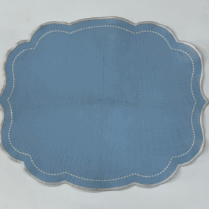 JOGO AMERICANO AZUL BEBÊ C/BORDADO NA PONTA BRANCO 45X38