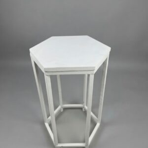 MESA CUBO SEXTAVADA BRANCA  COD 04  P 50X30X30