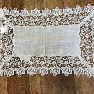 JOGO AMERICANO MARFIM RUSTICO C/ GUIPIR FLOR RETANG 35X50